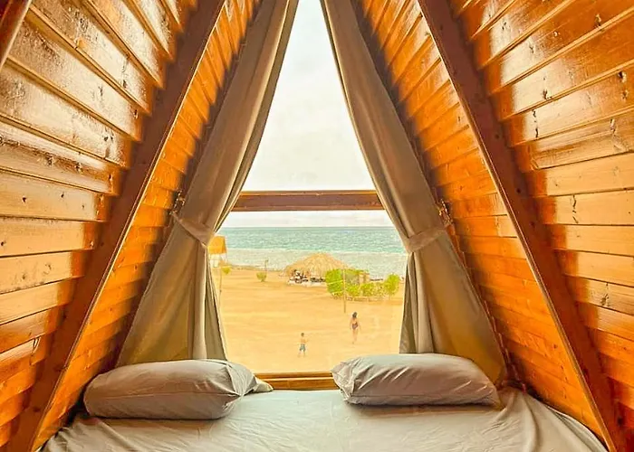 Lodge Aladdin Camp
